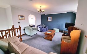 Tregurrian Villas Newquay (cornwall) United Kingdom